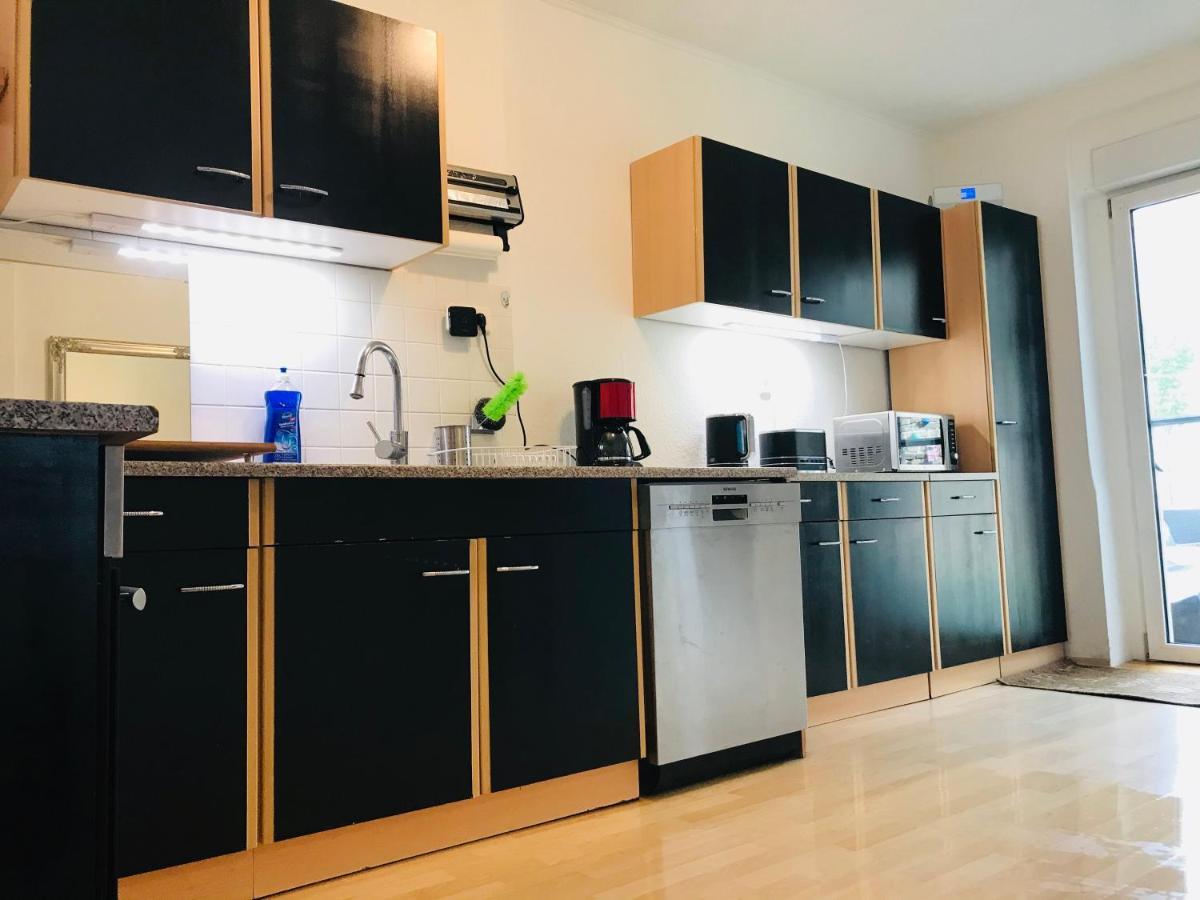 "Casa20200" 2 X Apartments Je 150Qm Fuer Business, Familien, Gruppen, Handwerker 15Min Von Berlin, Erdbeerhof, Outlet B5, 5Min Vom See Falkensee !! 2 Apartment Each 150Qm For Business , Families 15Min From Berlin!! المظهر الخارجي الصورة
